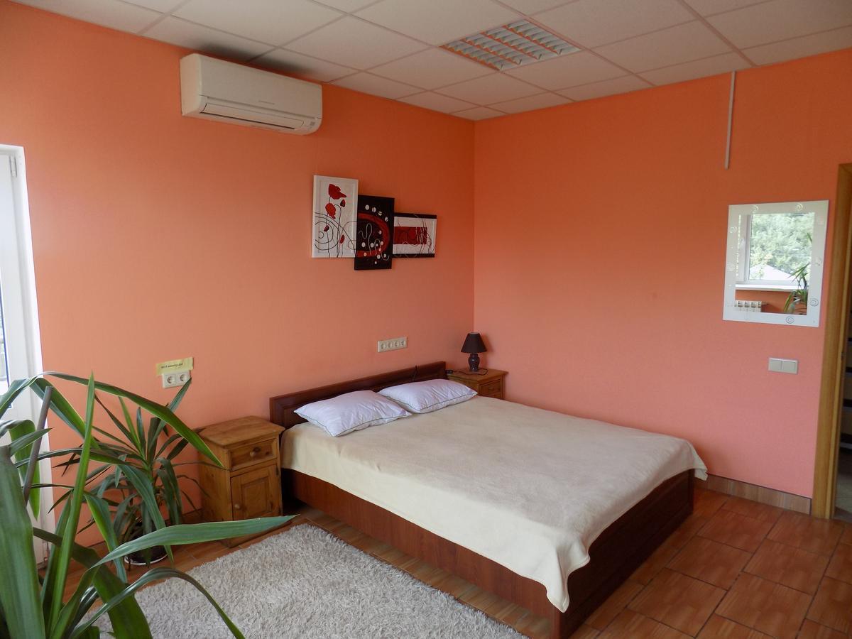 Hostel Geo Homel Zewnętrze zdjęcie